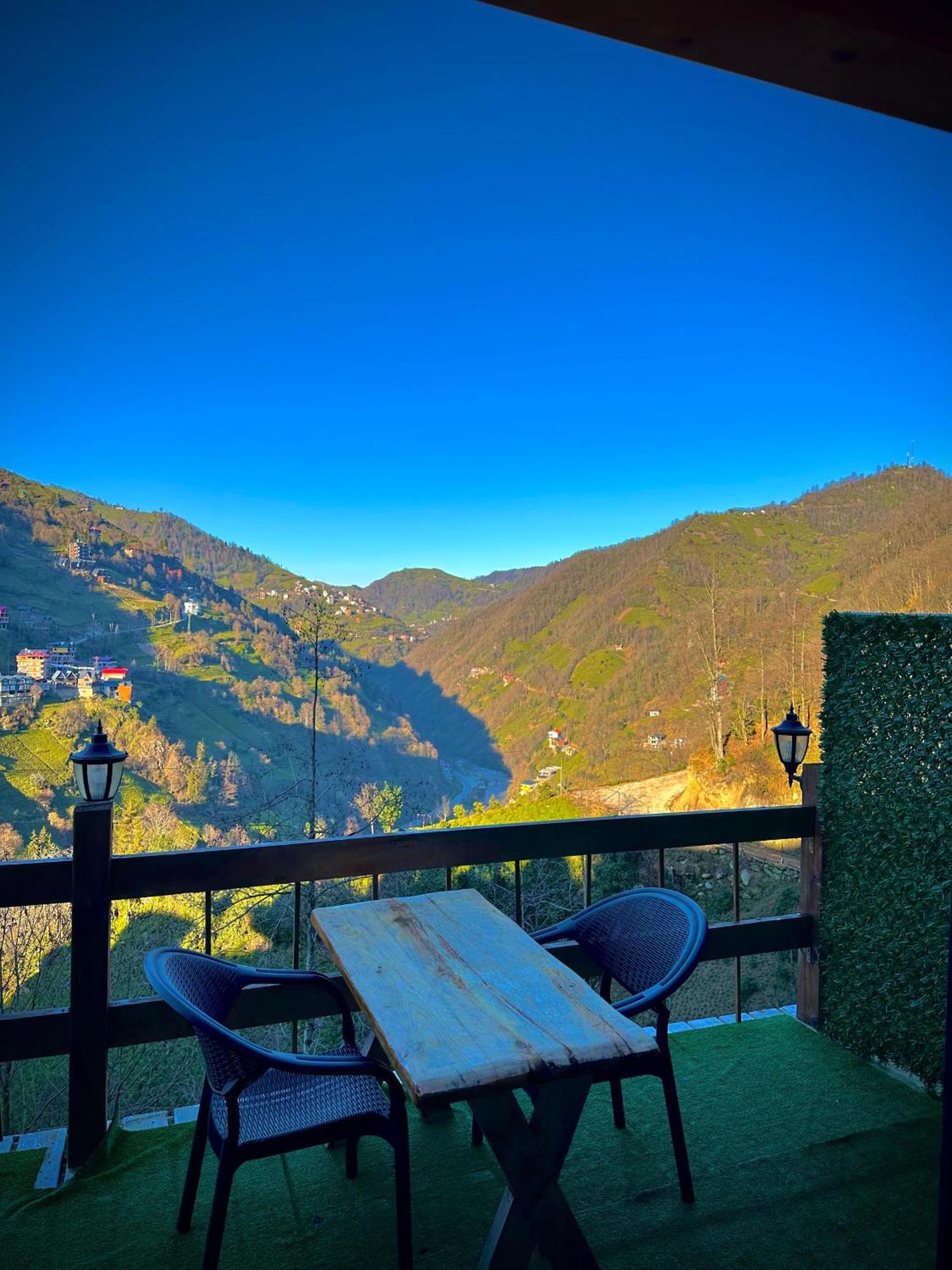 Sataplebungalov Camlihemsin Exterior photo